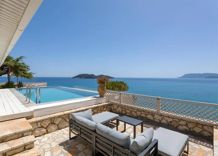 Azzure Vista Villa